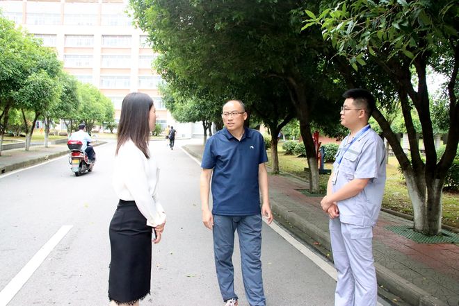 咸宁联合水务：备好“保供课”答好“供水卷”当供水人”(图1)